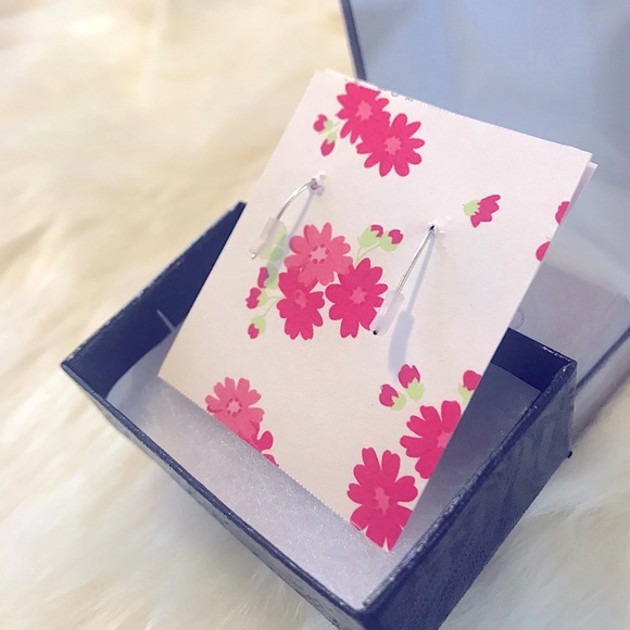 💕Handmade w/💝Faux Pearls, Clear Pink Beaded Ear - Picture 8 of 16